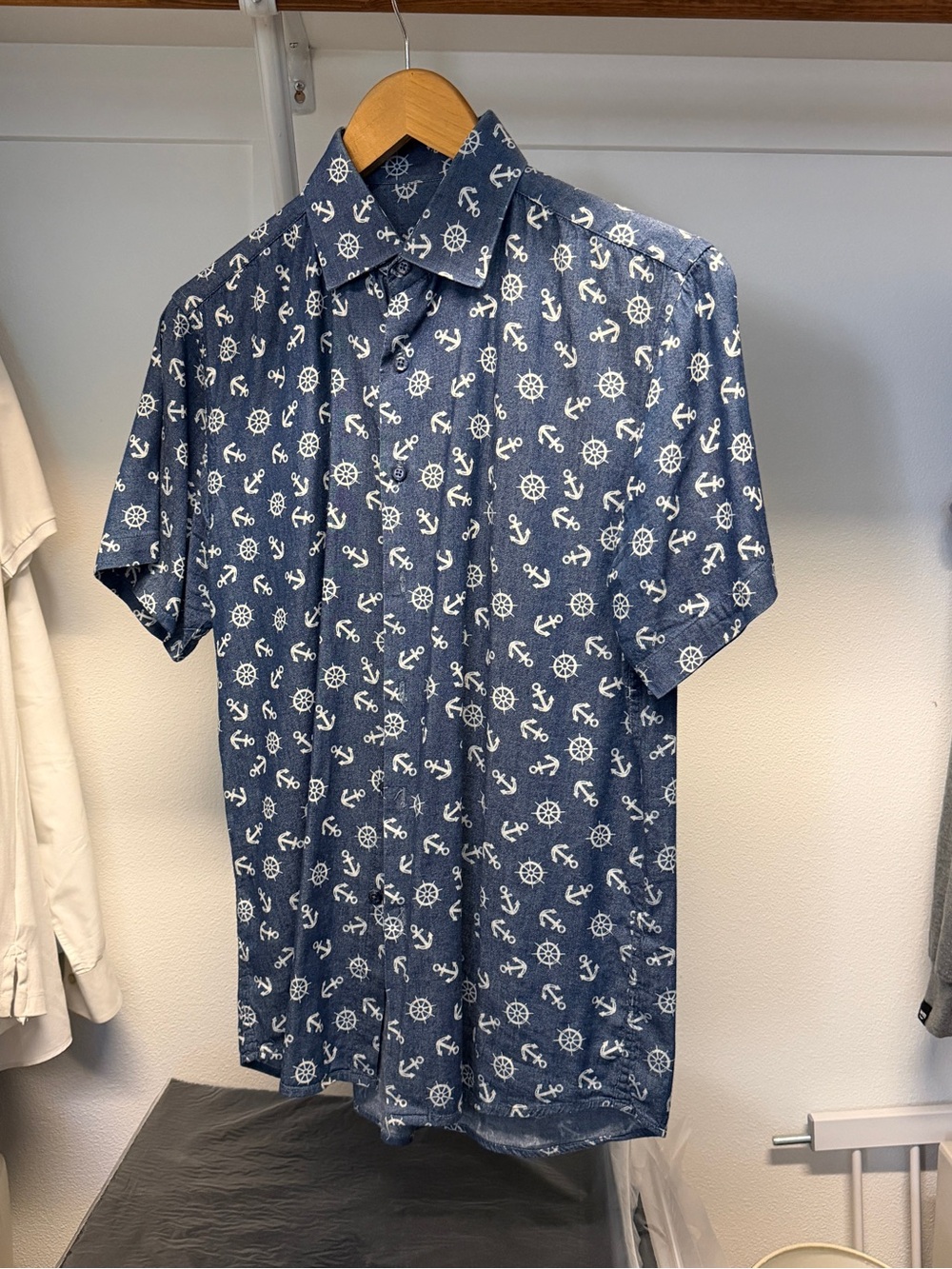 Men's Blue Anchor-Print Short Sleeve Button-Down Shirt